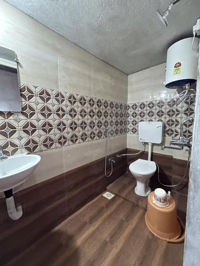 Hotel Shri Kunj Ujjain Extérieur photo