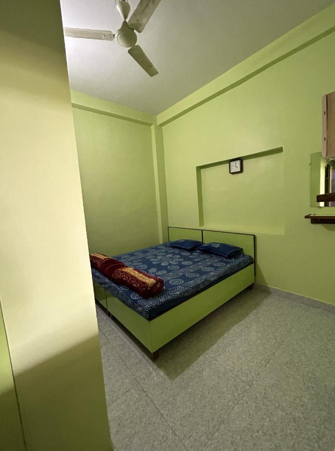 Hotel Shri Kunj Ujjain Extérieur photo
